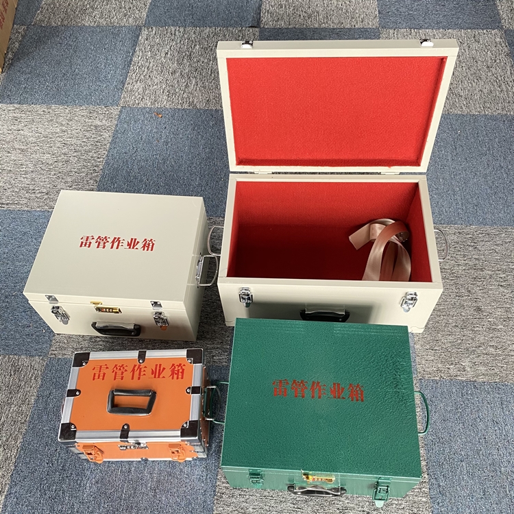 五河爆破工程作业箱如何选择？玻璃钢与传统材质的全面对比